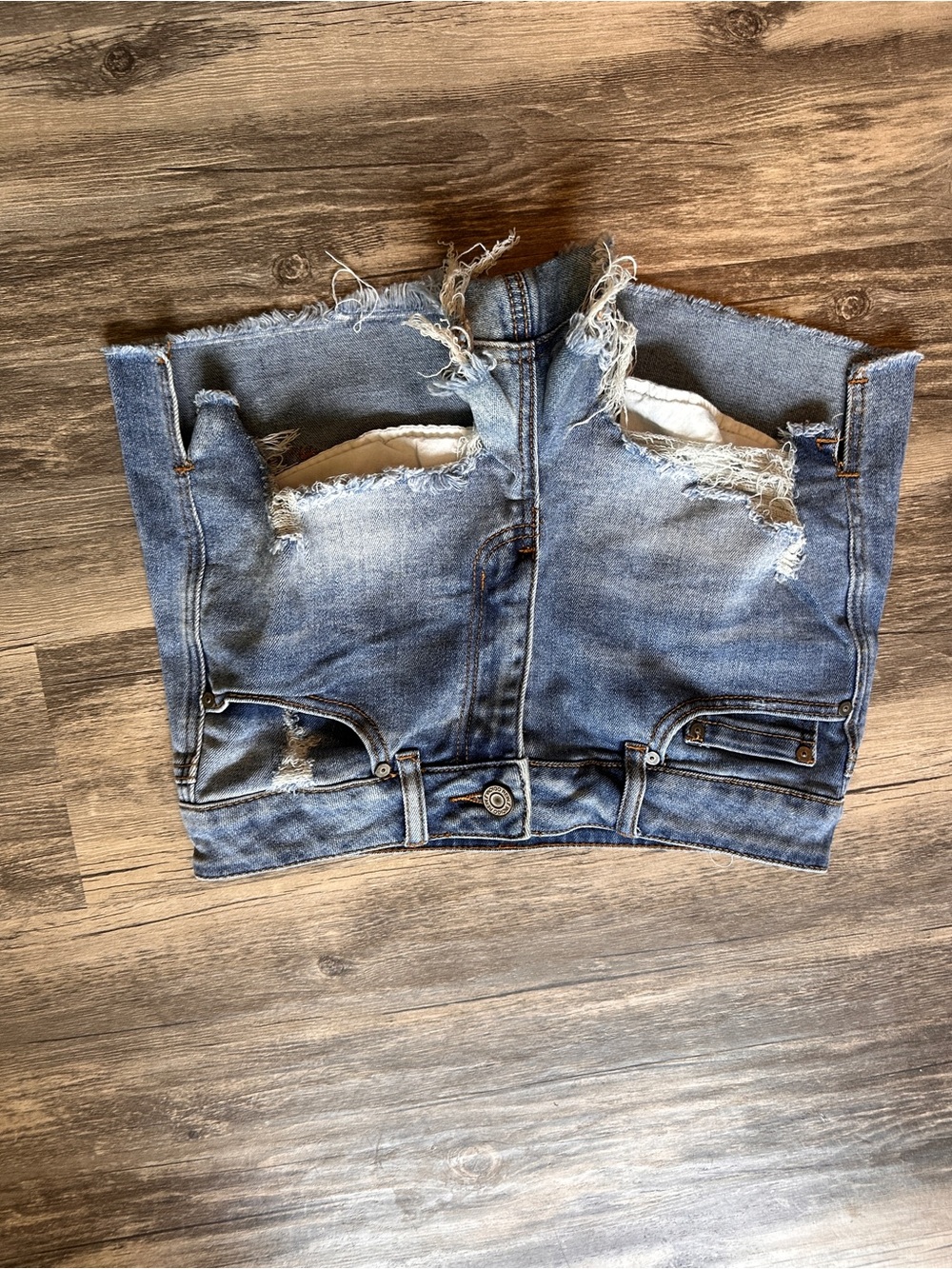Indigo Rein Distressed Blue Denim Jean Shorts size 7